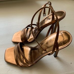 Beautiful chic heels from Mango. Worn once.  In bronze color